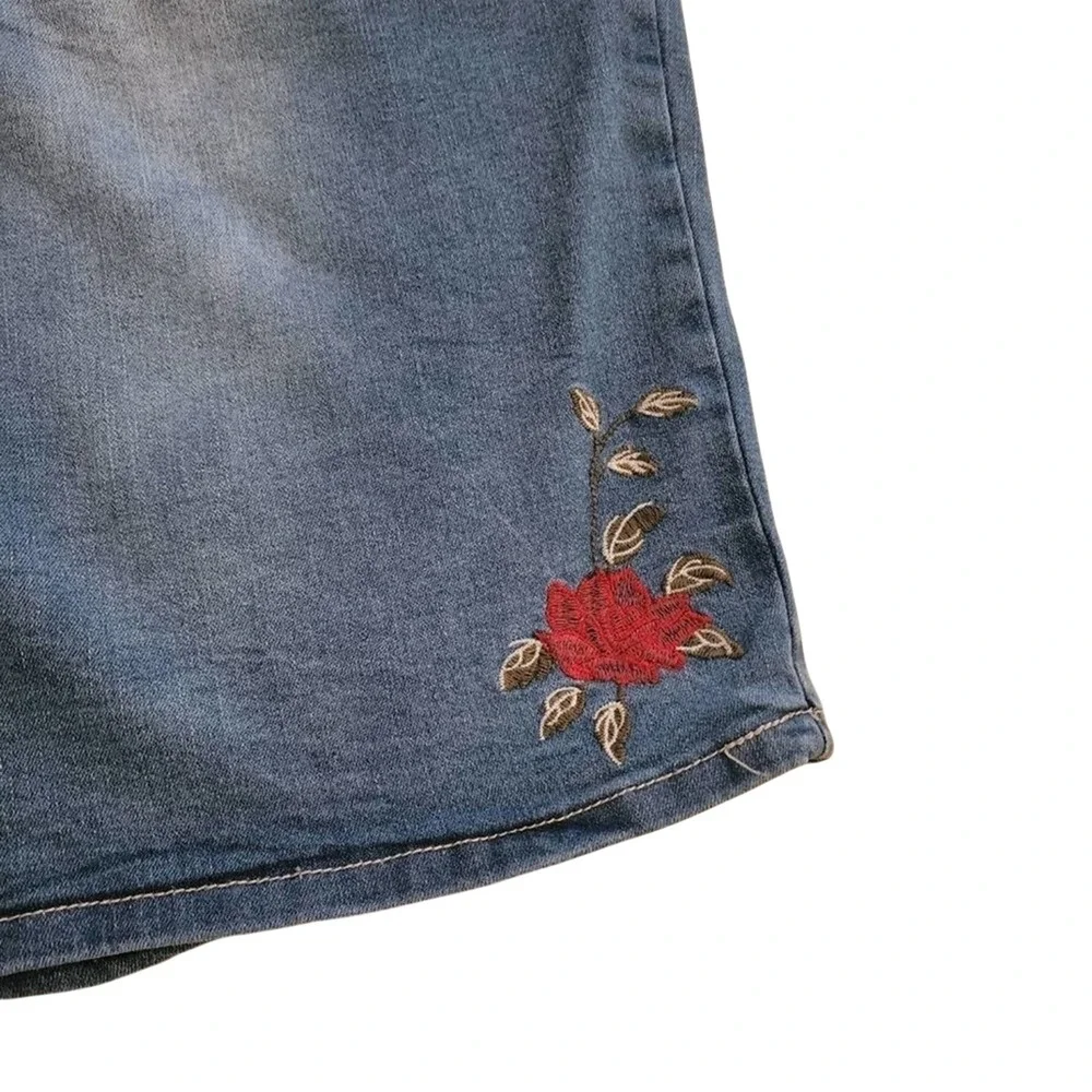 VINTAGE violet floral embroidered Stretch Jean Bermuda shorts‎ plus size 22 new!
